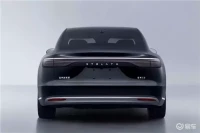 新款享界S9：豪华科技并驾，11月战Bba