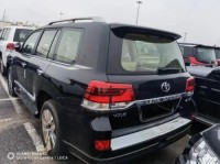 平行进口丰田兰德酷路泽美规版价格最高优惠9万 欢迎前来试驾